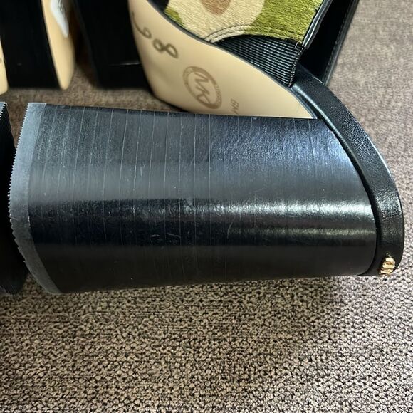 New Michael Kors Black Celeste Platform Sandals Women’s Size 6 in Smokey-Multi - Picture 12 of 15